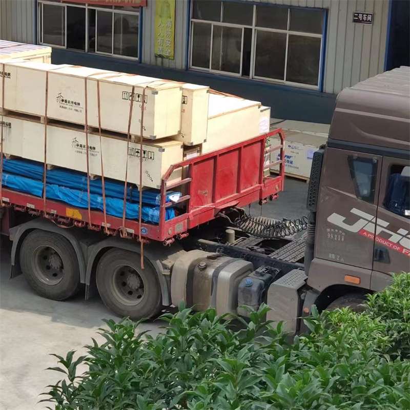 河池至新疆阿勒泰福海县物流专线，一站式服务，让您的货物畅行无忧